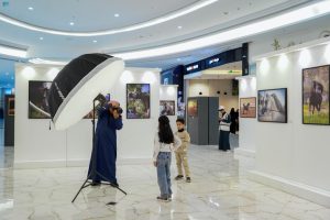 صور.. اسدال الستار على معرض "العاديات"بمدينة عرعر السعودية