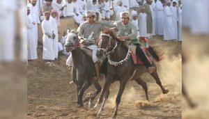 مهرجان سباق الخيل والهجن في الجرداء يحتفي بالتراث العماني العريق